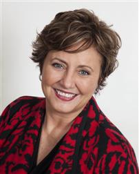 Biesen, Carolyn
