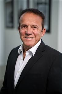 Tsaparikos, Gus